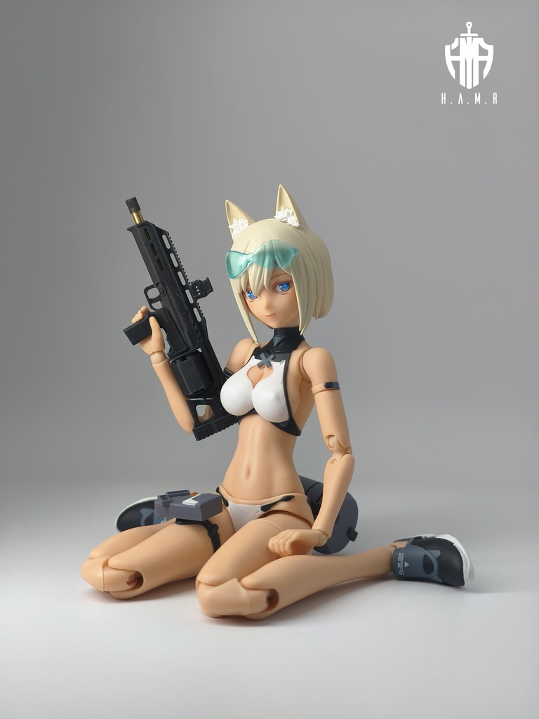 URK - SIX12 1/12WEAPON