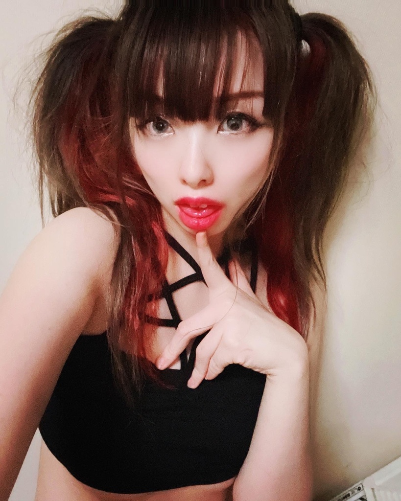 メッセージ＋サイン入り写真2