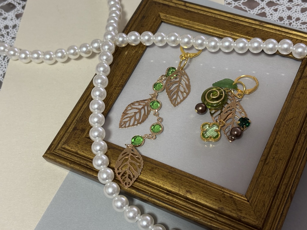 イヤリング・ピアス（リーフィア）