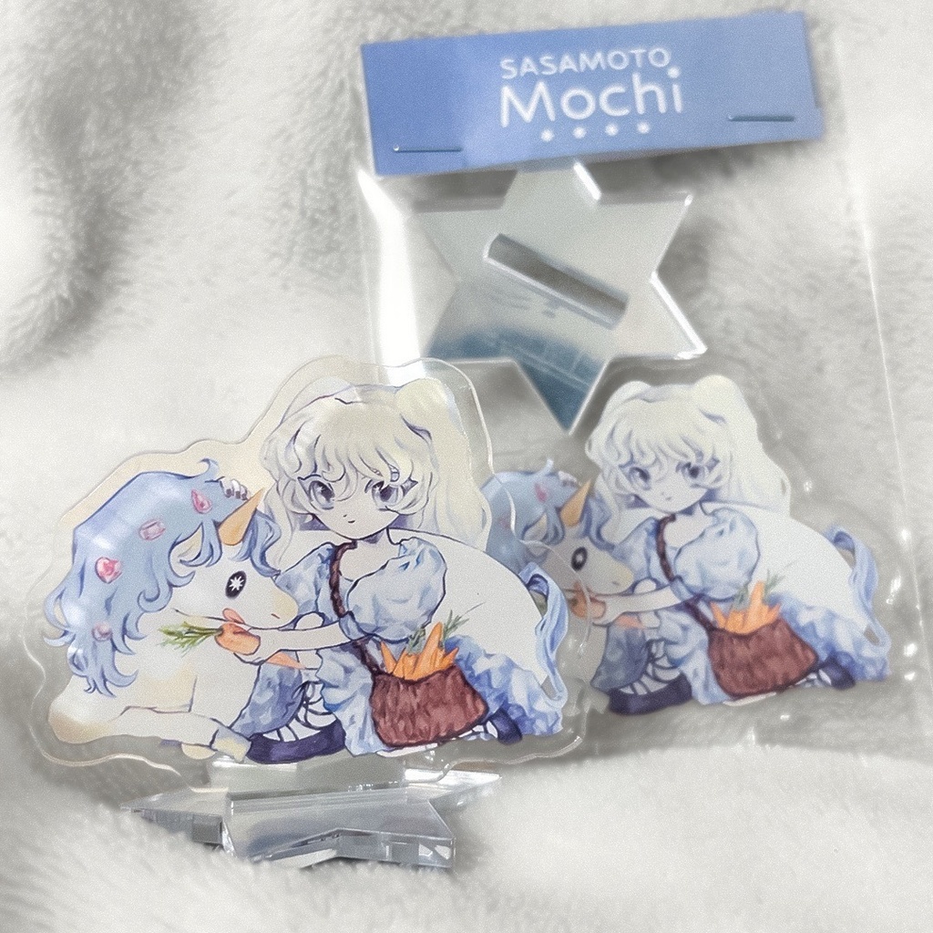 お座りアクスタ