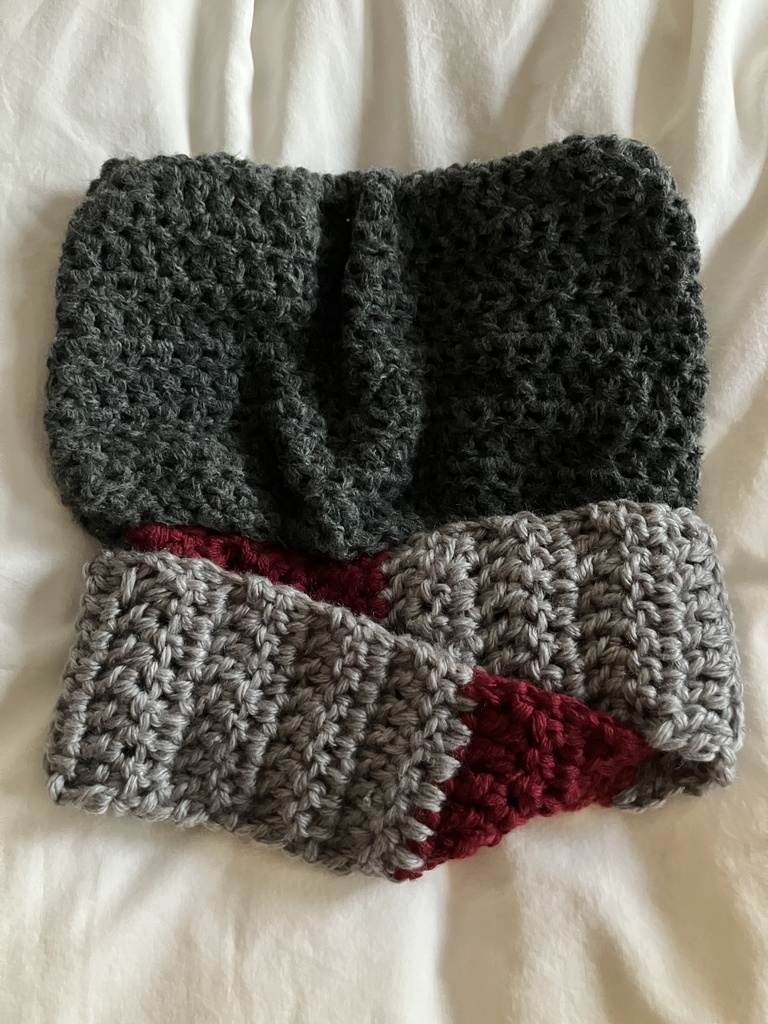 麗しネコによるバックハグニット