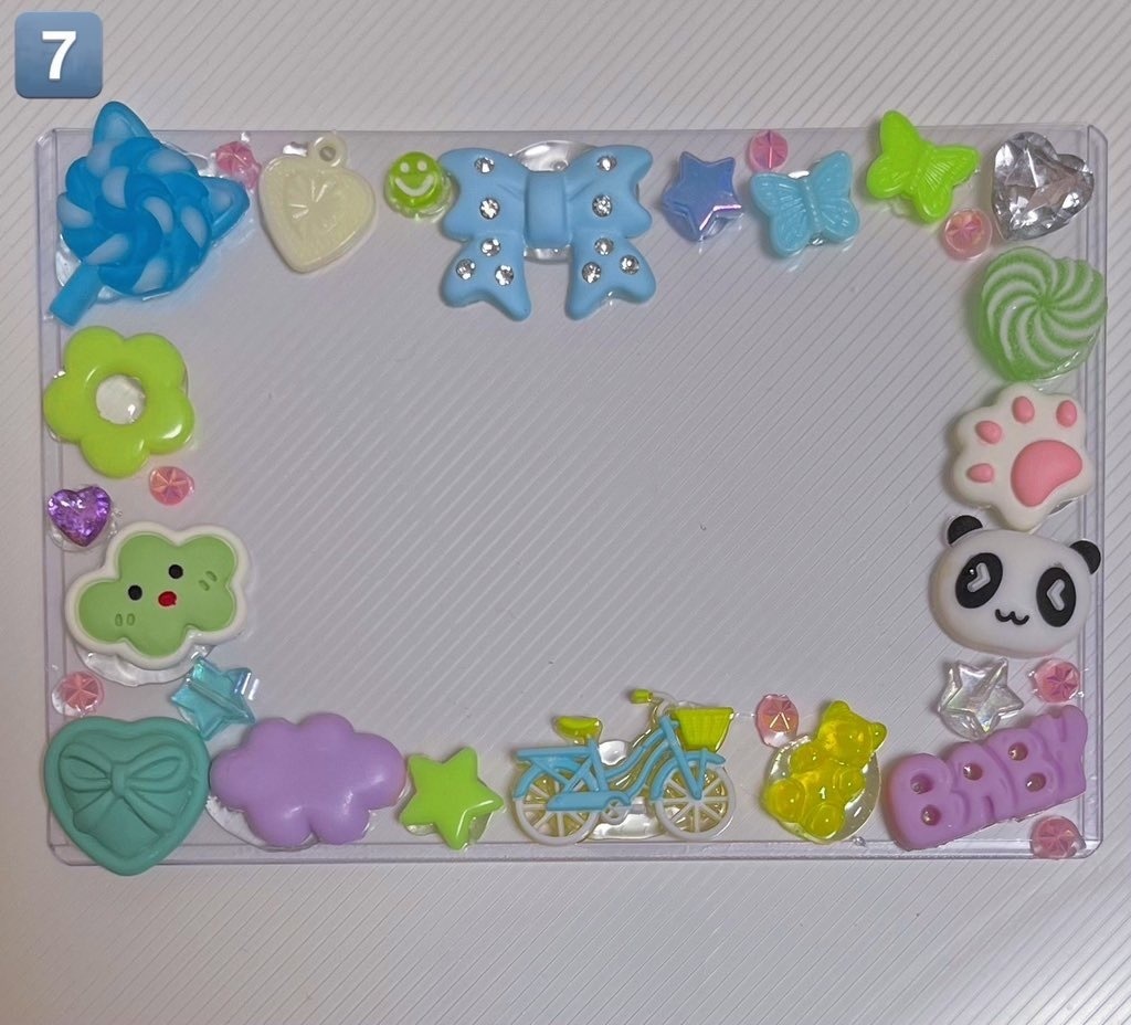 デコ硬質カードケース