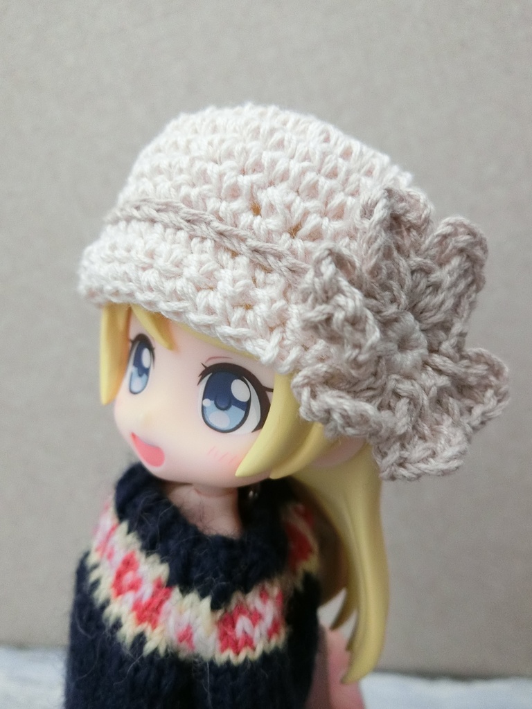 お花つきキャスケット(4~4.5インチヘッドサイズ)