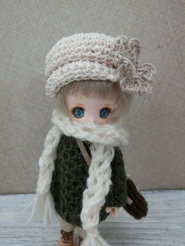 お花つきキャスケット(4~4.5インチヘッドサイズ)