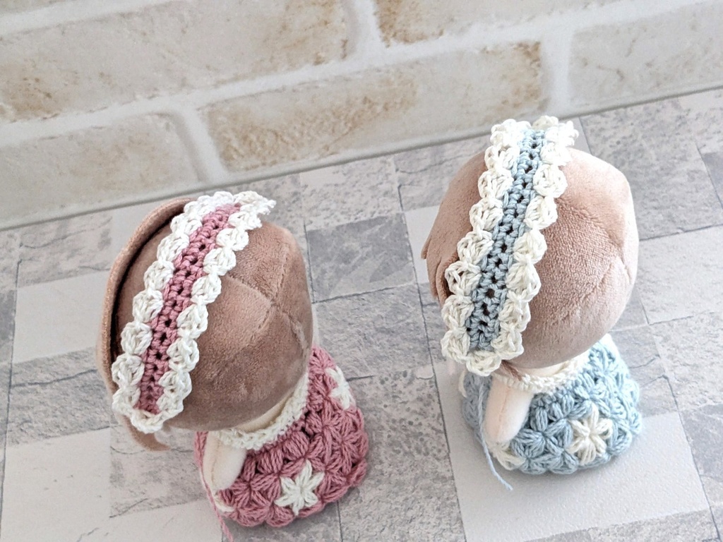 10-11cmぬいサイズ リフ編みワンピース+ヘッドドレス(大きい花模様)