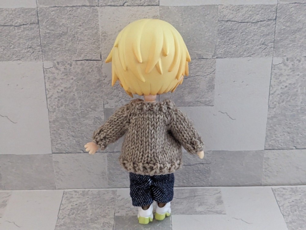 ドール用 Vネックニット