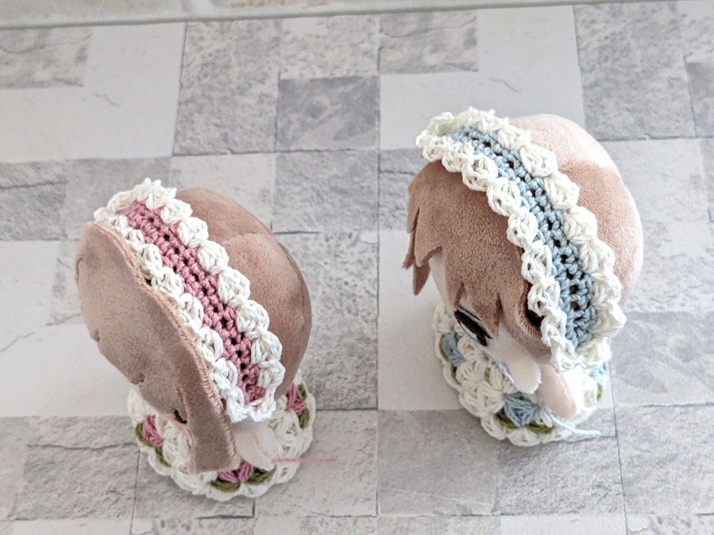 10-11cmぬいサイズ リフ編みワンピース+ヘッドドレス(小さい花模様)