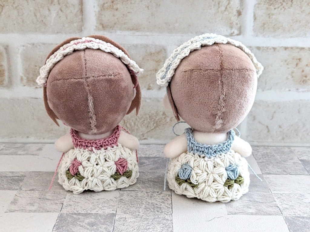 10-11cmぬいサイズ リフ編みワンピース+ヘッドドレス(小さい花模様)
