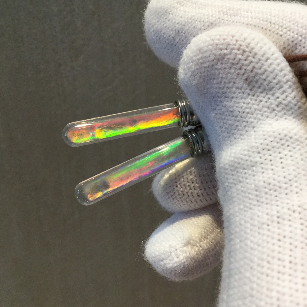 O-178:不思議の品「虹の結晶」