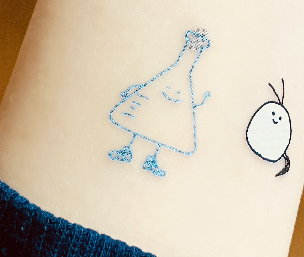 幼生タトゥーシールb