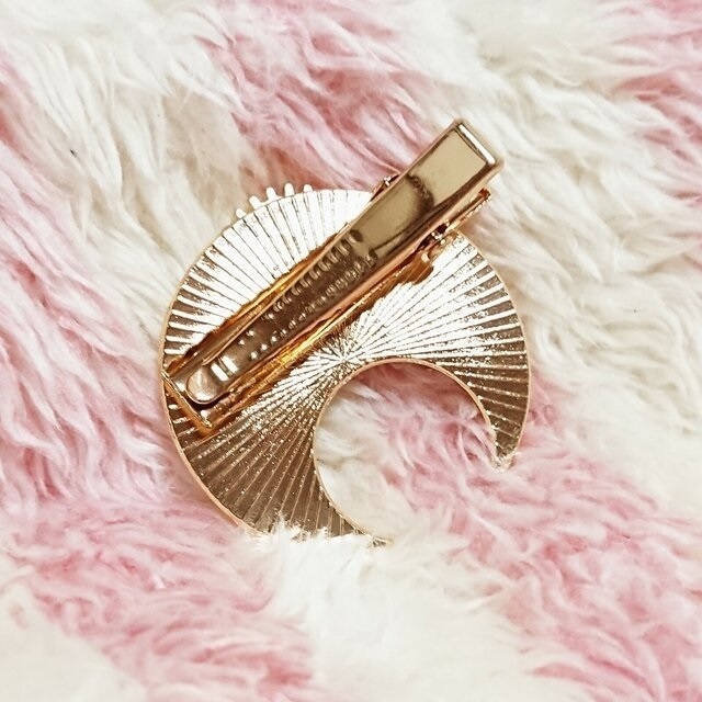 時間は進み夜へと近付く