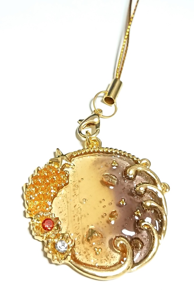 金を生み出す琥珀海