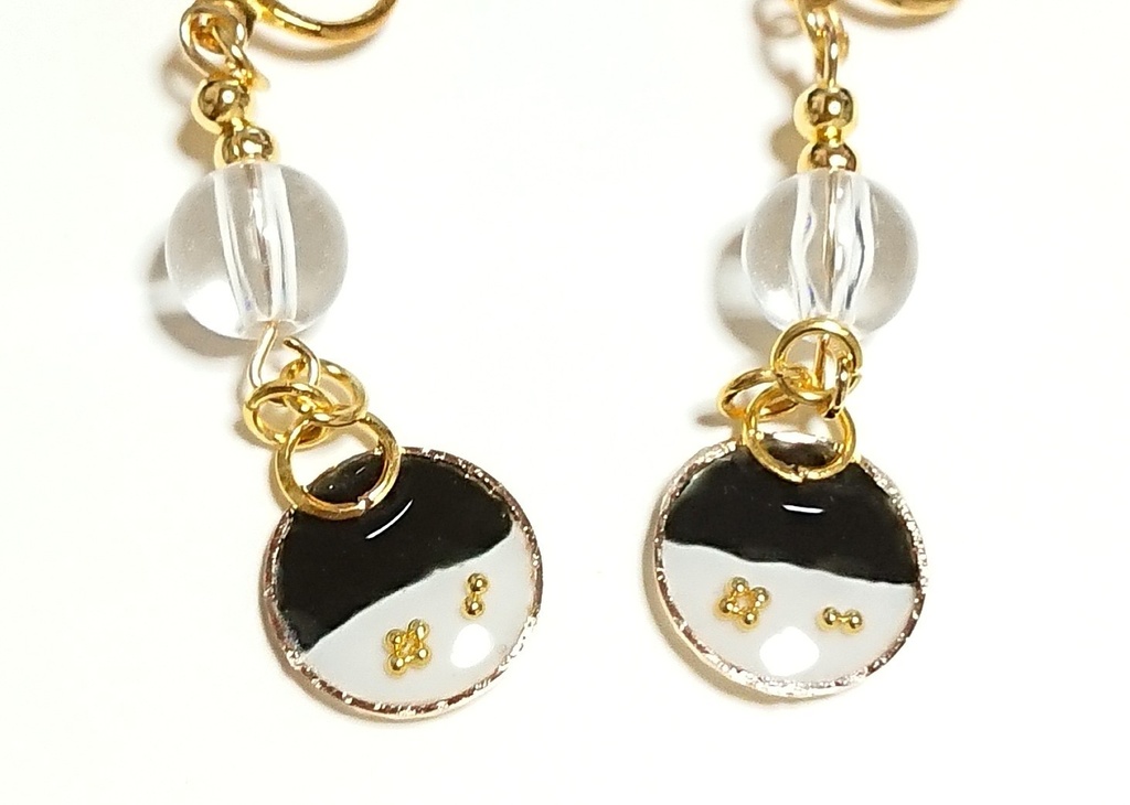 三日月プレート