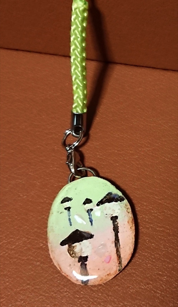 不可思議な街灯道