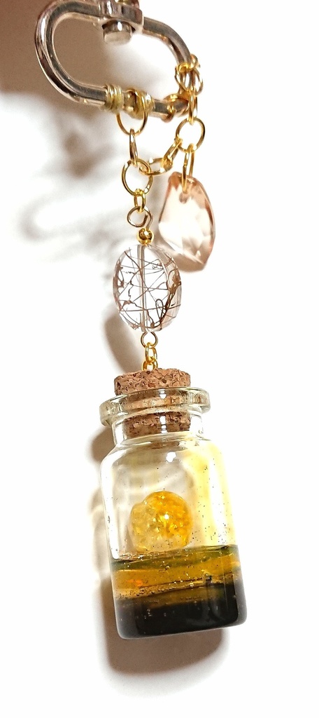 水月が溶けてまた明日