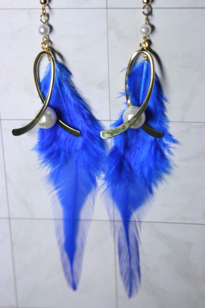 冬組イメージ ピアス