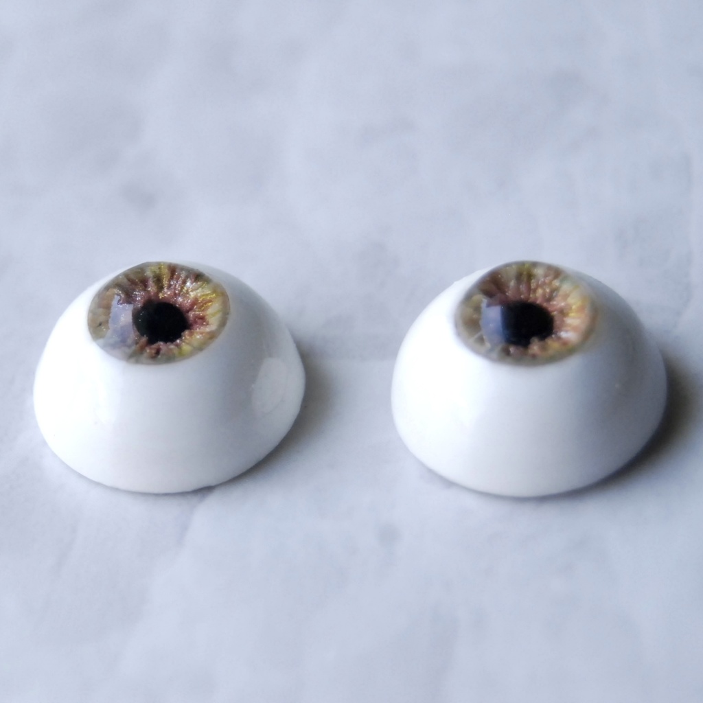 16mm/8mm【ヘーゼル】ドールアイ レジンアイ