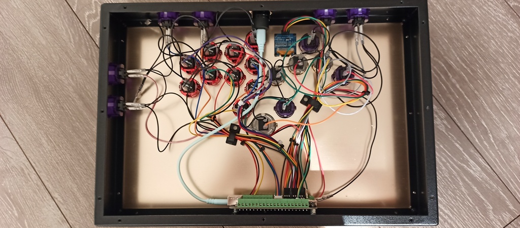 自作レバーレスコントローラー アルミ製 アケコン