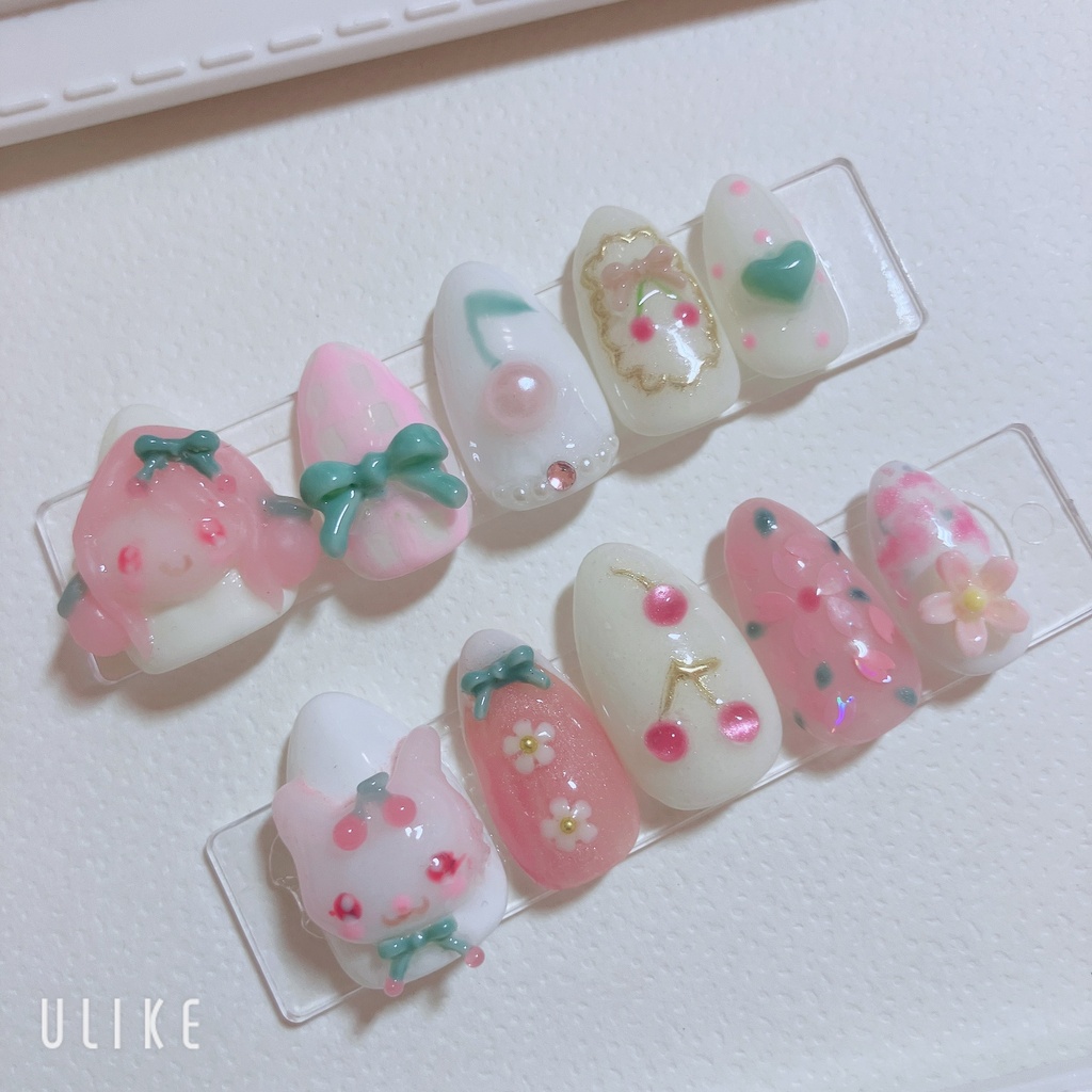 ぷっくり3Dのお団子さくらんぼちゃんとさくらんぼぎつねさんのネイルチップฅ^•ﻌ•^ฅ