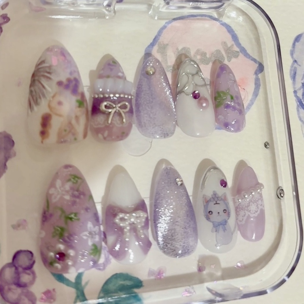 ぶどうちゃんの夢花火ネイルチップ