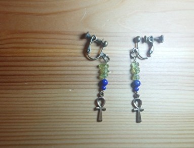 アンクのイヤリング