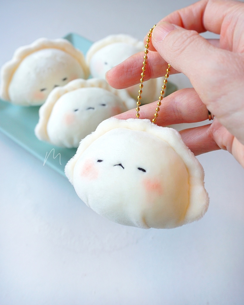 水餃子のぬいぐるみ(むー顔)