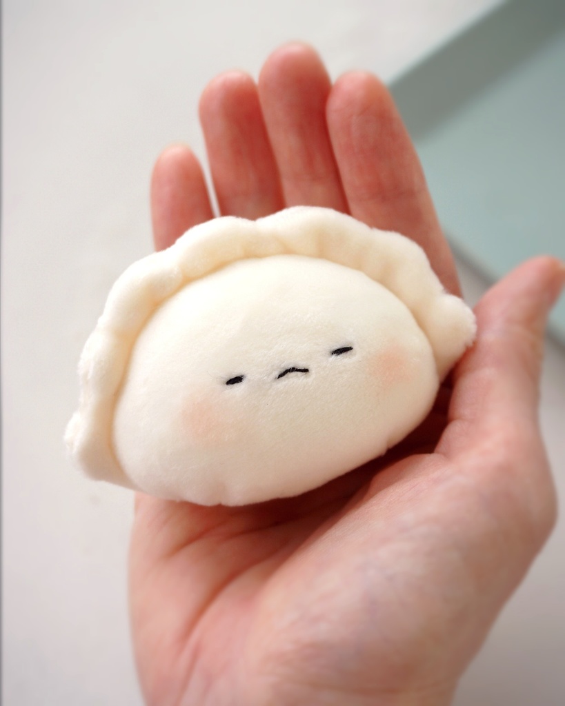 水餃子のぬいぐるみ(むー顔)