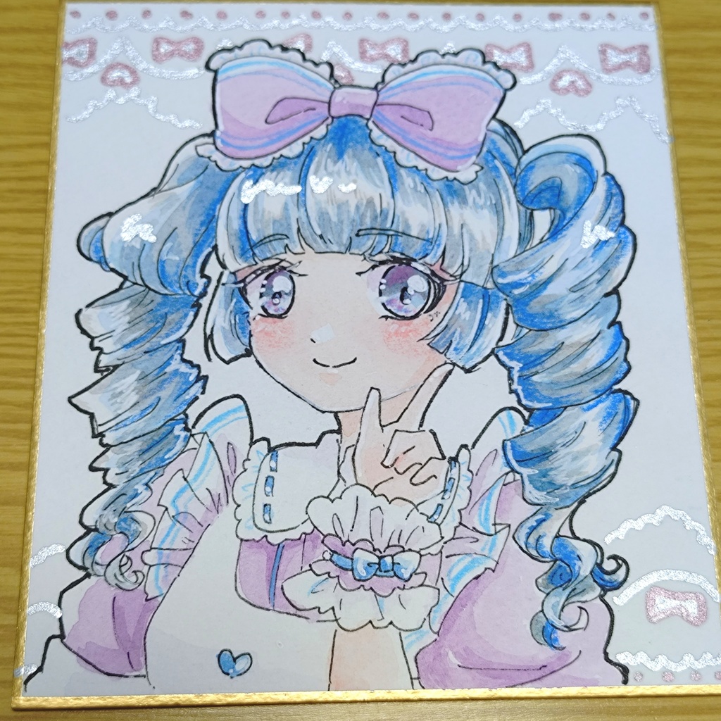 ツインテールのメイドさん