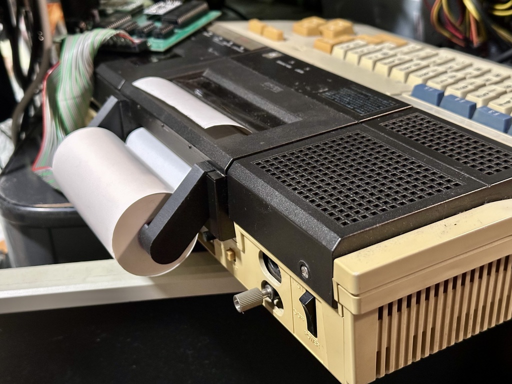 MZ-700プロッタプリンタ用ペーパーホルダーアームの3Dモデルデータ