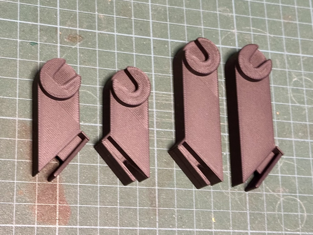 MZ-700プロッタプリンタ用ペーパーホルダーアームの3Dモデルデータ