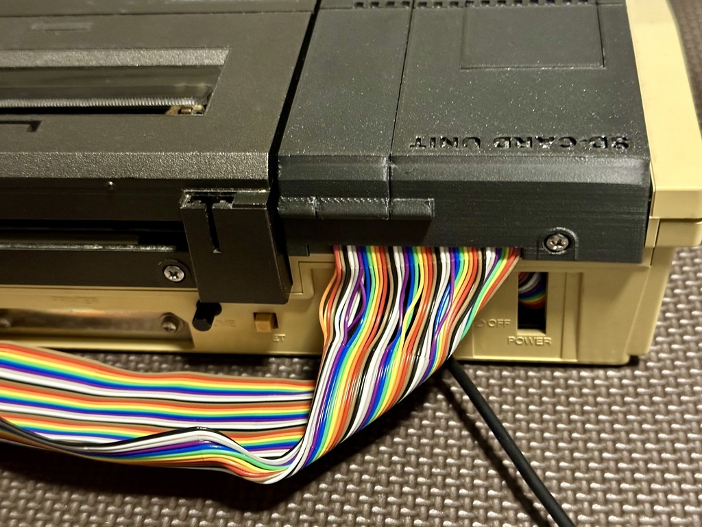 MZ-80K_SDをMZ-700の電源ユニットと置き換えて設置できるケースの3Dモデルデータ