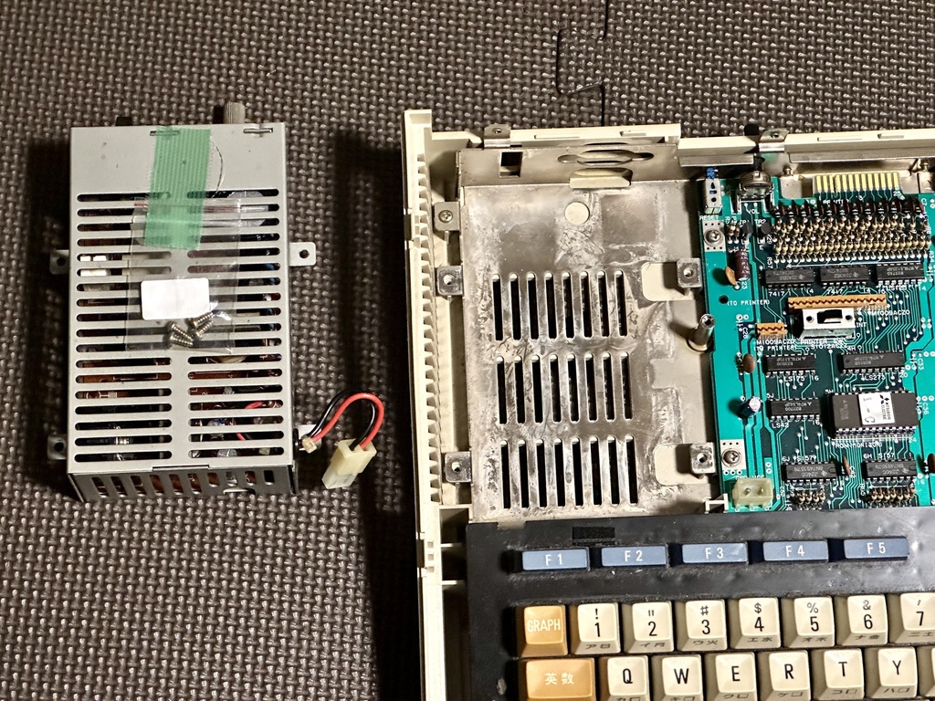 MZ-80K_SDをMZ-700の電源ユニットと置き換えて設置できるケースの3Dモデルデータ