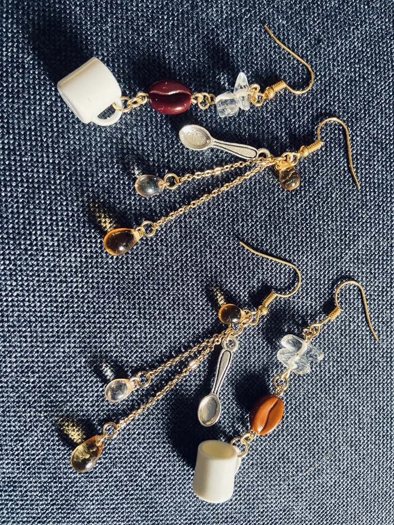 カフェ ポアロイメージ ピアス/イヤリング