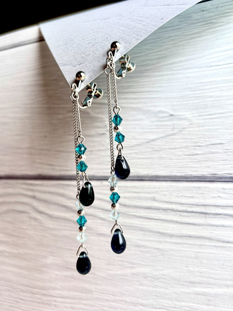 孫六兼元イメージ ティアドロップピアス/イヤリング