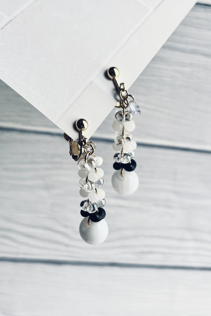 疫病神イメージ ピアス/イヤリング