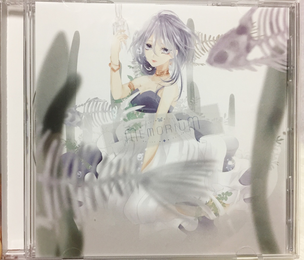 1st Mini Album「 MEMORIUM 」