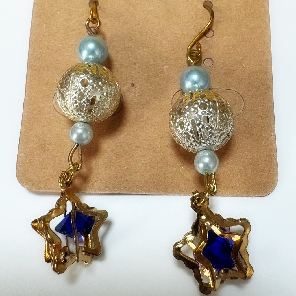 星型・青金／ピアス