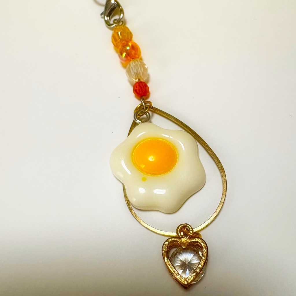 卵キーホルダー