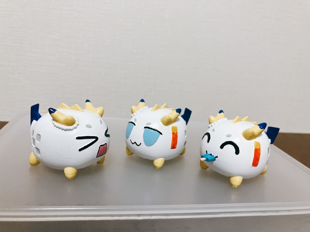 シュウ 龍泡泡フィギュア