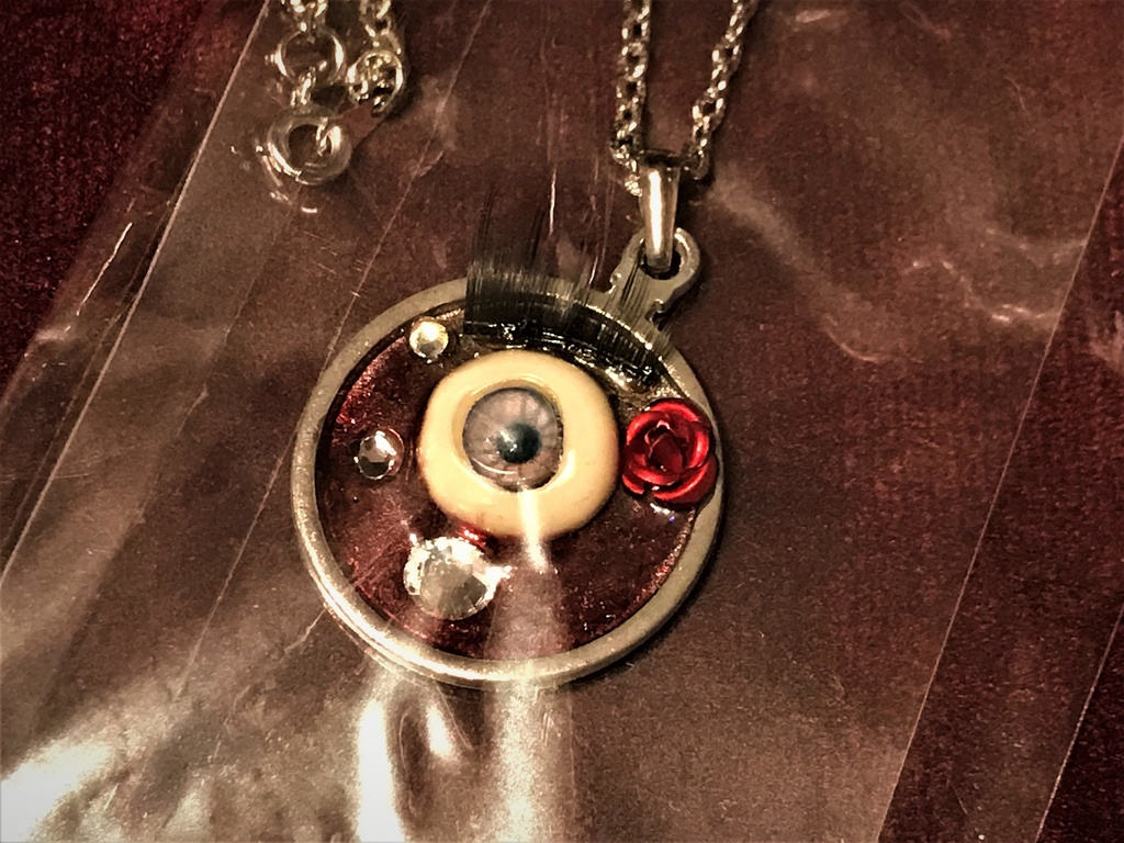 Eye Necklace
