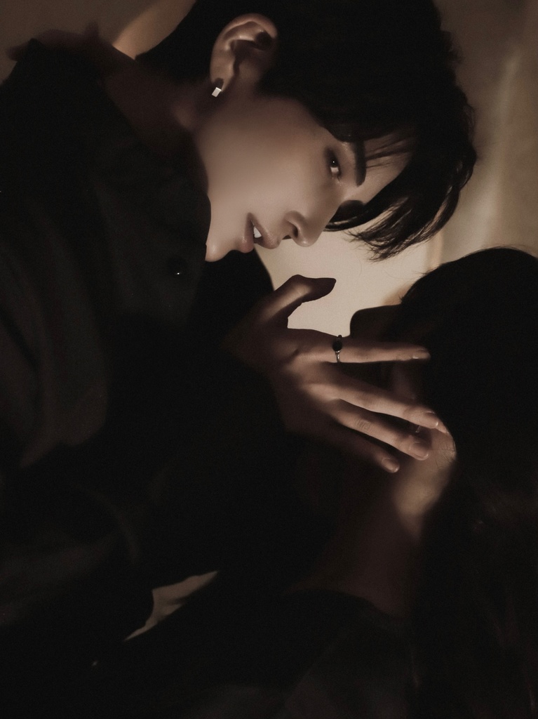 C103 神父写真集(Priest)