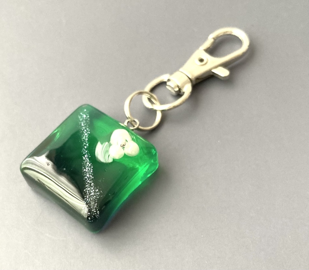 【リヴァイモチーフ】グラデーションキーホルダー(クリア)