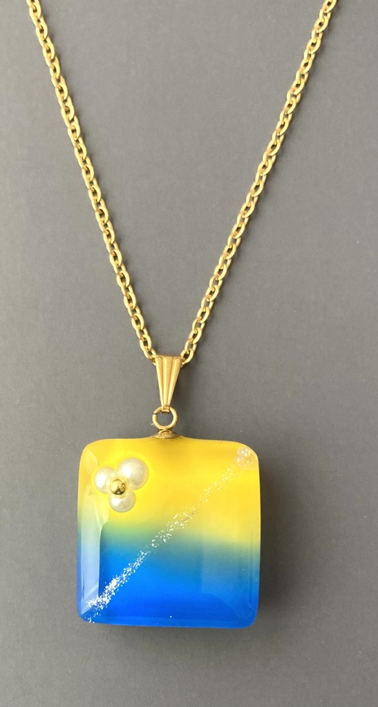 【エルヴィンモチーフ】グラデーションネックレス(ホワイト)