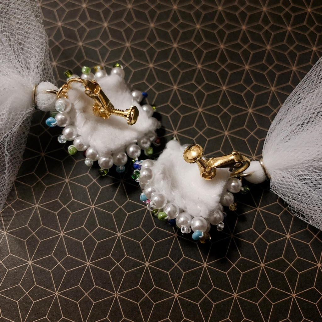 つぶつぶパール イヤリング カラフル レトロドット