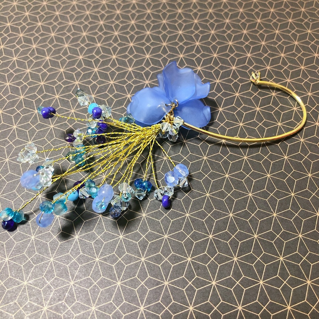 ハンドメイド イヤーフック ブルーフラワー