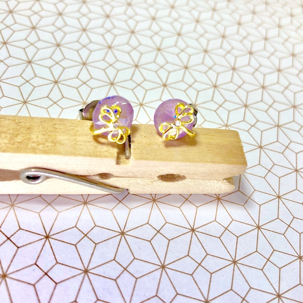 ハンドメイドピアス ラベンダーストーン