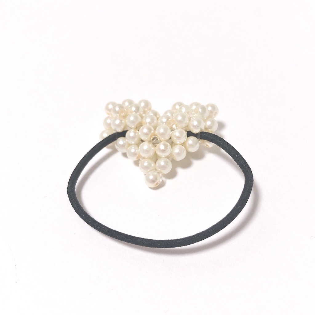 ハンドメイドヘアポニー ドット風ハート パール