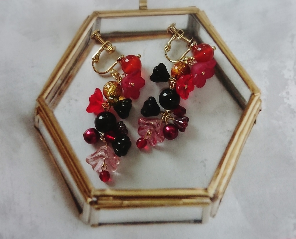 エルメロイⅡ世【諸葛孔明】イメージ【お花の耳飾り】