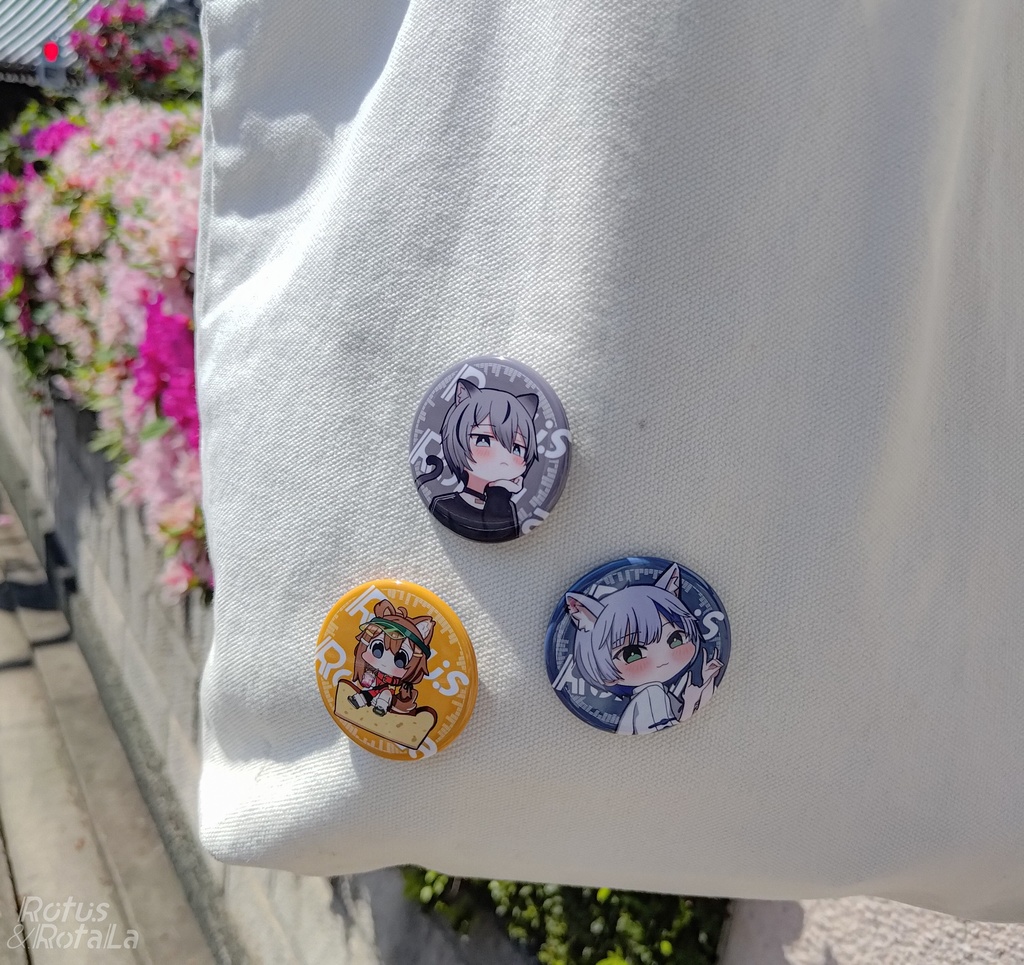 VRChat キャラクター缶バッジ3種類44mm くうた/ハオラン/まめひなた