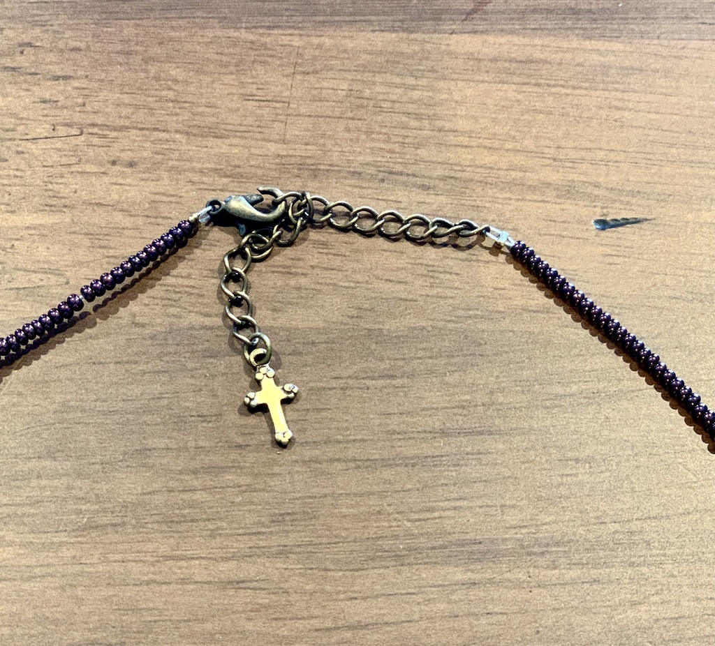 【猫又屋 アンティークメダイのネックレス】